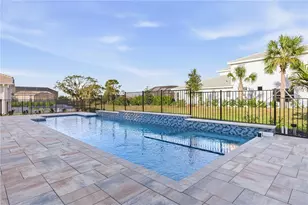 8065 Nevis Run, Bradenton, FL 34202 - Photo 5