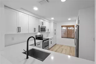 5289 Tivoli Ave, Sarasota, FL 34235 - Photo 11