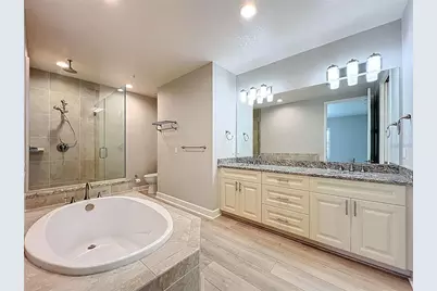 7810 34th Avenue W #103, Bradenton, FL 34209 - Photo 17