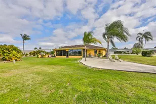 1820 El Rancho Dr, Sun City Center, FL 33573 - Photo 57