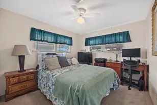 404 49th Ave Dr W, Bradenton, FL 34207 - Photo 21