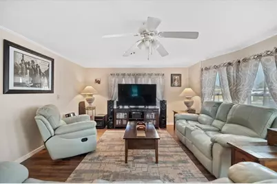 404 49th Avenue Drive W, Bradenton, FL 34207 - Photo 9