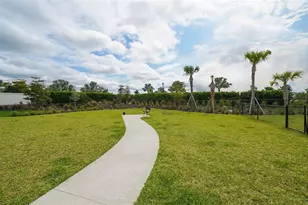 12732 Lateral Root Dr, Sarasota, FL 34238 - Photo 65