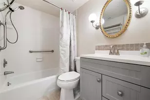 2227 Circlewood Dr, Sarasota, FL 34231 - Photo 23