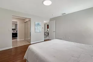 2852 Captiva Dr, Sarasota, FL 34231 - Photo 17