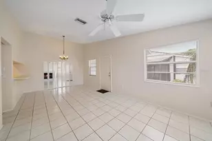 3779 59th Ave W, Bradenton, FL 34210 - Photo 9