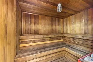 1105 Gulf of Mexico Dr, Longboat Key, FL 34228 - Photo 15