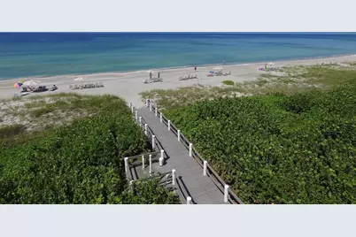 1105 Gulf Of Mexico Drive #402, Longboat Key, FL 34228 - Photo 13