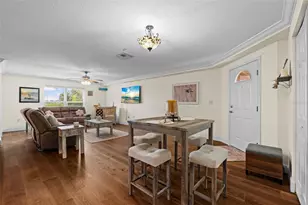 375 Bobby Jones Rd, Sarasota, FL 34232 - Photo 7