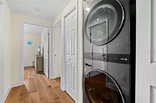 375 Bobby Jones Rd, Sarasota, FL 34232 - Photo 25