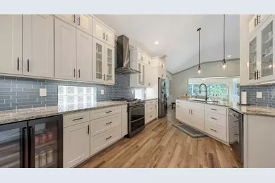 6505 Oakland Hills Drive, Lakewood Ranch, FL 34202 - Photo 11