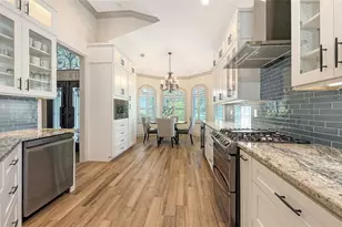 6505 Oakland Hills Dr, Lakewood Ranch, FL 34202 - Photo 7