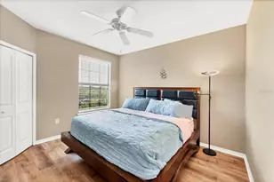 8387 38th St Cir E, Sarasota, FL 34243 - Photo 15