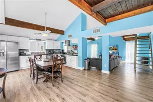 156 Siesta Dr, Sarasota, FL 34242 - Photo 19