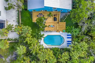 156 Siesta Dr, Sarasota, FL 34242 - Photo 67