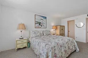 101 S Gulfstream Ave, Sarasota, FL 34236 - Photo 13