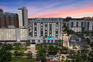 101 S Gulfstream Ave, Sarasota, FL 34236 - Photo 1