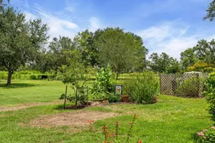 1229 Palm View Rd, Sarasota, FL 34240 - Photo 35