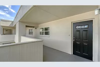 7251 W Country Club Drive N #226, Sarasota, FL 34243 - Photo 7