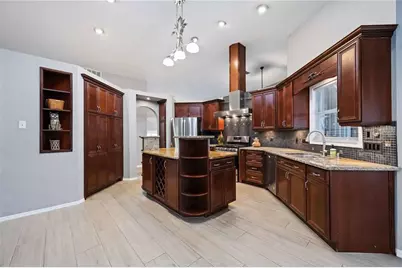 4518 Dover Street Circle E, Bradenton, FL 34203 - Photo 3