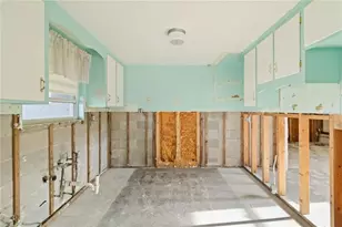 1255 S Maryknoll Rd, Englewood, FL 34223 - Photo 9