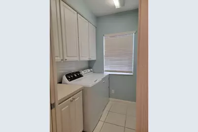 7884 Farina Court, Sarasota, FL 34238 - Photo 7