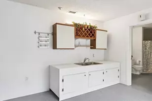 4114 Roberts Point Cir, Sarasota, FL 34242 - Photo 27