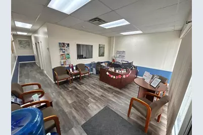 353 6th Avenue W, Bradenton, FL 34205 - Photo 5