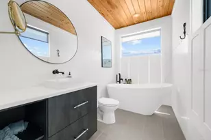 531 72nd St, Holmes Beach, FL 34217 - Photo 61