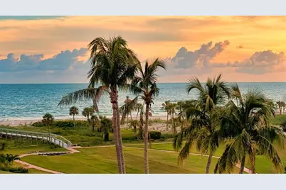 1445 Gulf Of Mexico Drive #404, Longboat Key, FL 34228 - Photo 1