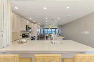 6500 Flotilla Dr, Holmes Beach, FL 34217 - Photo 17