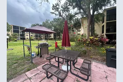 425 30th Avenue W #C212, Bradenton, FL 34205 - Photo 21