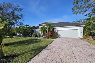 7114 River Club Blvd, Bradenton, FL 34202 - Photo 1