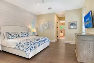 5005 Gulf of Mexico Dr, Longboat Key, FL 34228 - Photo 35