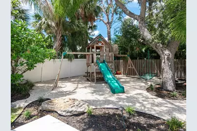 1760 Arlington Street, Sarasota, FL 34239 - Photo 33