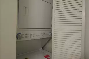 2961 Taywood Meadows, Sarasota, FL 34235 - Photo 13