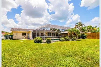 7460 Mariana Drive, Sarasota, FL 34231 - Photo 41