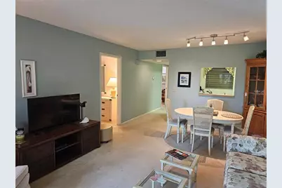 586 Lakeside Drive #586, Bradenton, FL 34210 - Photo 5