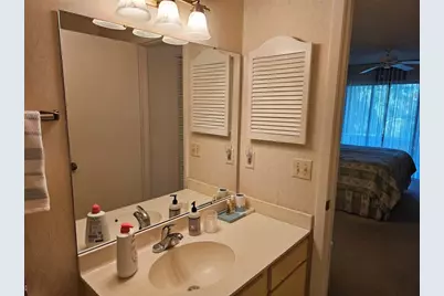 586 Lakeside Drive #586, Bradenton, FL 34210 - Photo 17