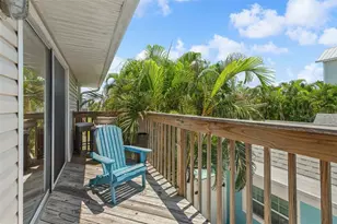 2517 Avenue C, Bradenton Beach, FL 34217 - Photo 45