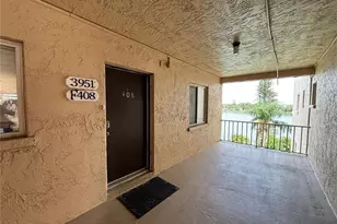 3951 Lake Bayshore Dr, Bradenton, FL 34205 - Photo 1