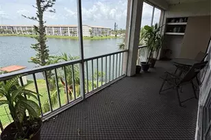 3951 Lake Bayshore Dr, Bradenton, FL 34205 - Photo 17