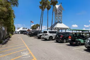 105 4th St S, Bradenton Beach, FL 34217 - Photo 31