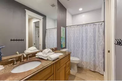 105 4th Street S, Bradenton Beach, FL 34217 - Photo 13