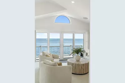 709 Key Royale Drive, Holmes Beach, FL 34217 - Photo 51