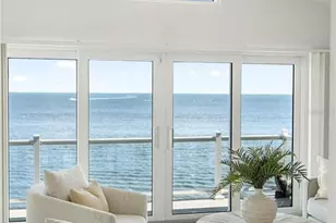 709 Key Royale Dr, Holmes Beach, FL 34217 - Photo 51