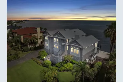 709 Key Royale Drive, Holmes Beach, FL 34217 - Photo 3