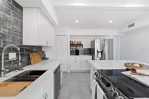 450 81st Ave, Saint Pete Beach, FL 33706 - Photo 11