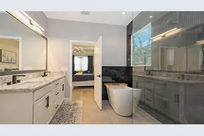 2821 Oriole Drive, Sarasota, FL 34243 - Photo 31