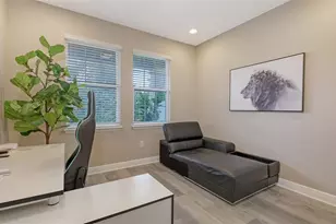 2821 Oriole Dr, Sarasota, FL 34243 - Photo 21